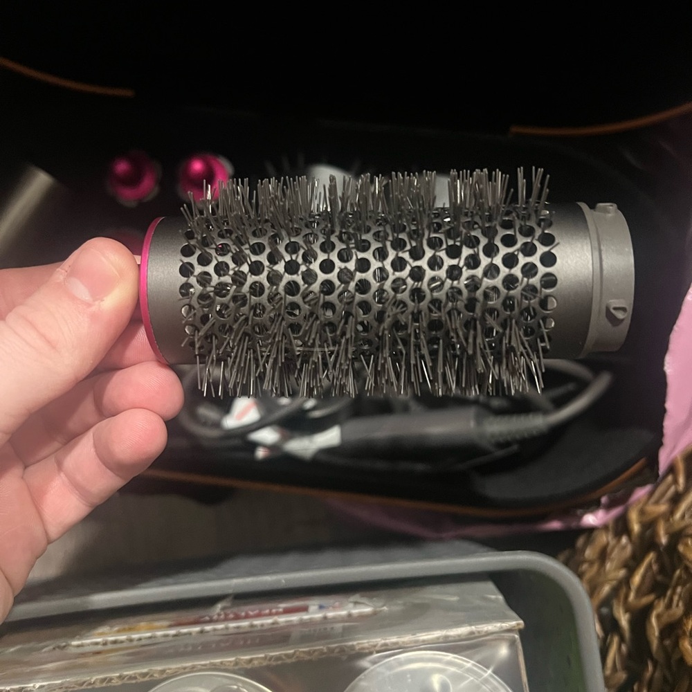 Dyson Airwrap Complete Hair Tool Set in Pink & Copper Colorway - Picture 16 of 16